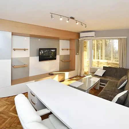 Appartement Chaika *